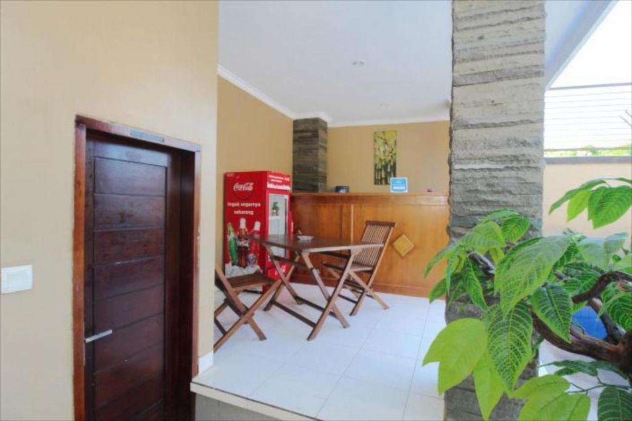 Ratu Guest House Kedunganan Extérieur photo