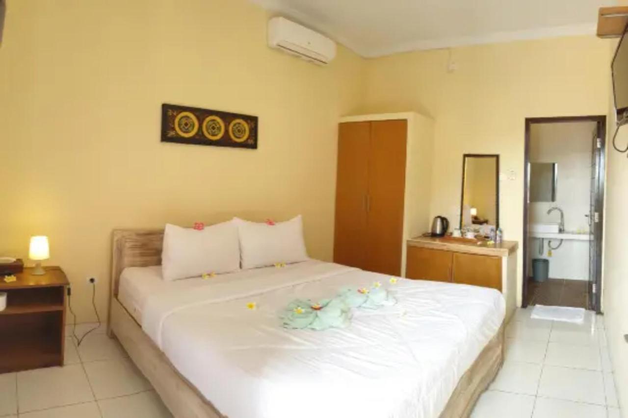 Ratu Guest House Kedunganan Extérieur photo